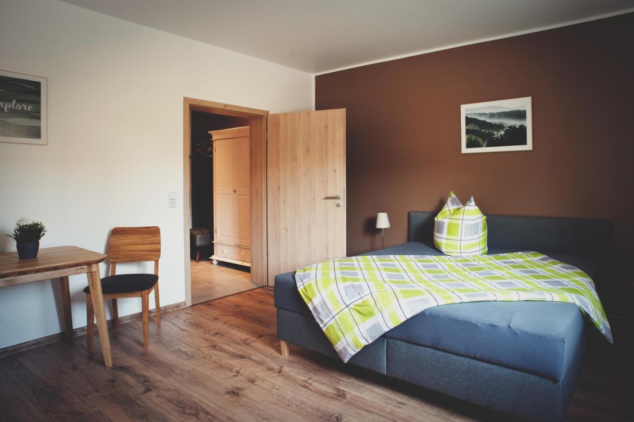 Uebernacht Erfurt Hotell Exteriör bild